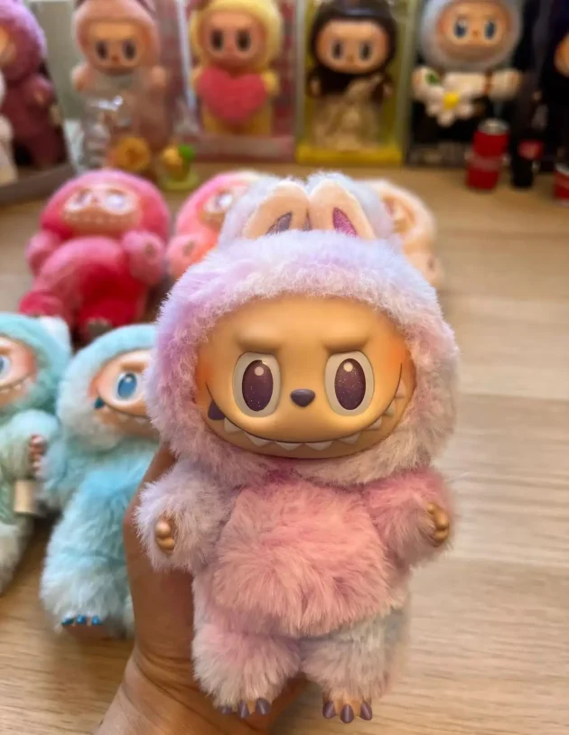 Labubu Third Generation Dolls Bubble Mart The Monster Vinyl Labubu Keychain - 图片 4